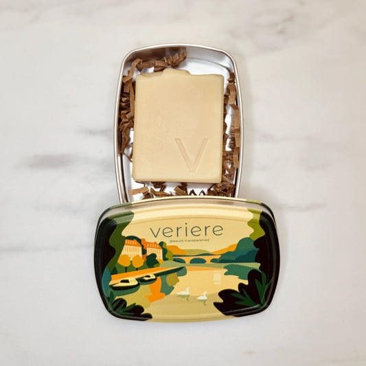 Boîte à savon et son savon local