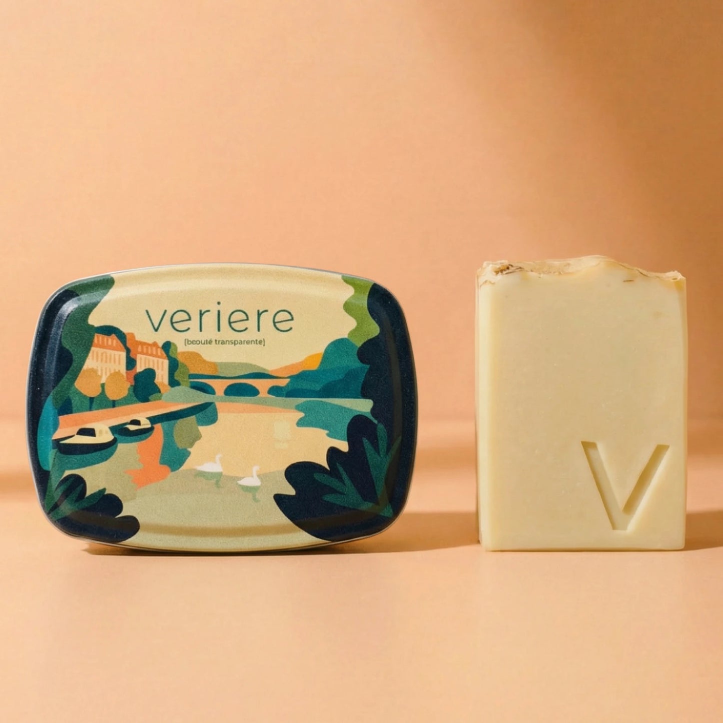 Boîte à savon et son savon local